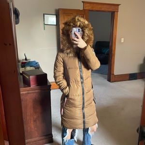 SUMMER SALE 💐🎉 Brown Coat with Fur